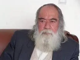 جلد کتاب آیینه بندان حیرت